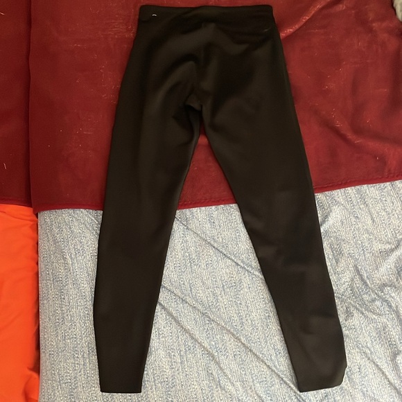 Legging adidas , size M, good condition, black color - Picture 5 of 6